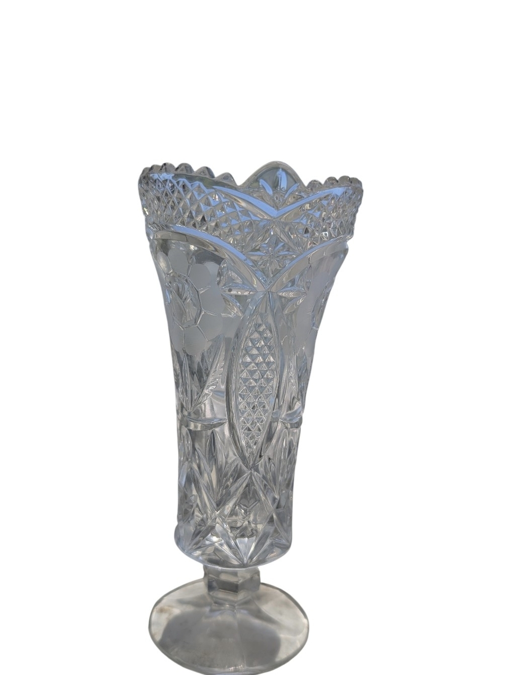 Vintage‎ Anna Hutte Crystal Cut Glass Vase with Floral Detail Sawtooth Edge